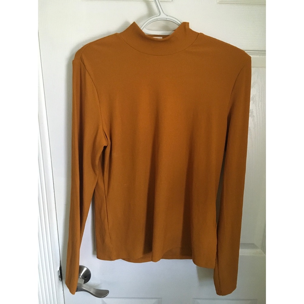 H&M Mustard Long Sleeve Turtleneck